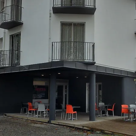 Hotel Acqs 2*